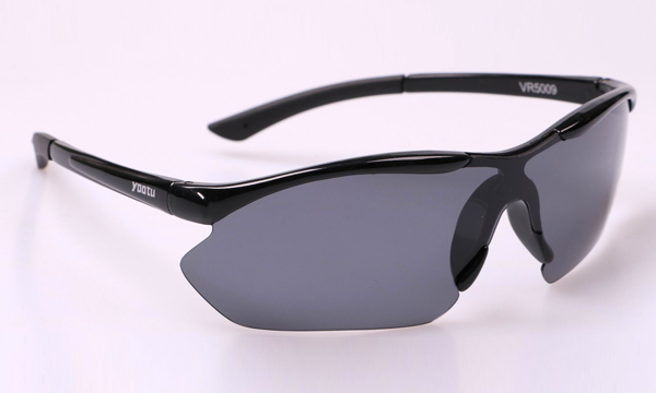 Polarized sunglasses